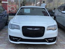 کرایسلەر 300